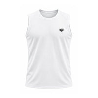 Playera blanca sin mangas frontal